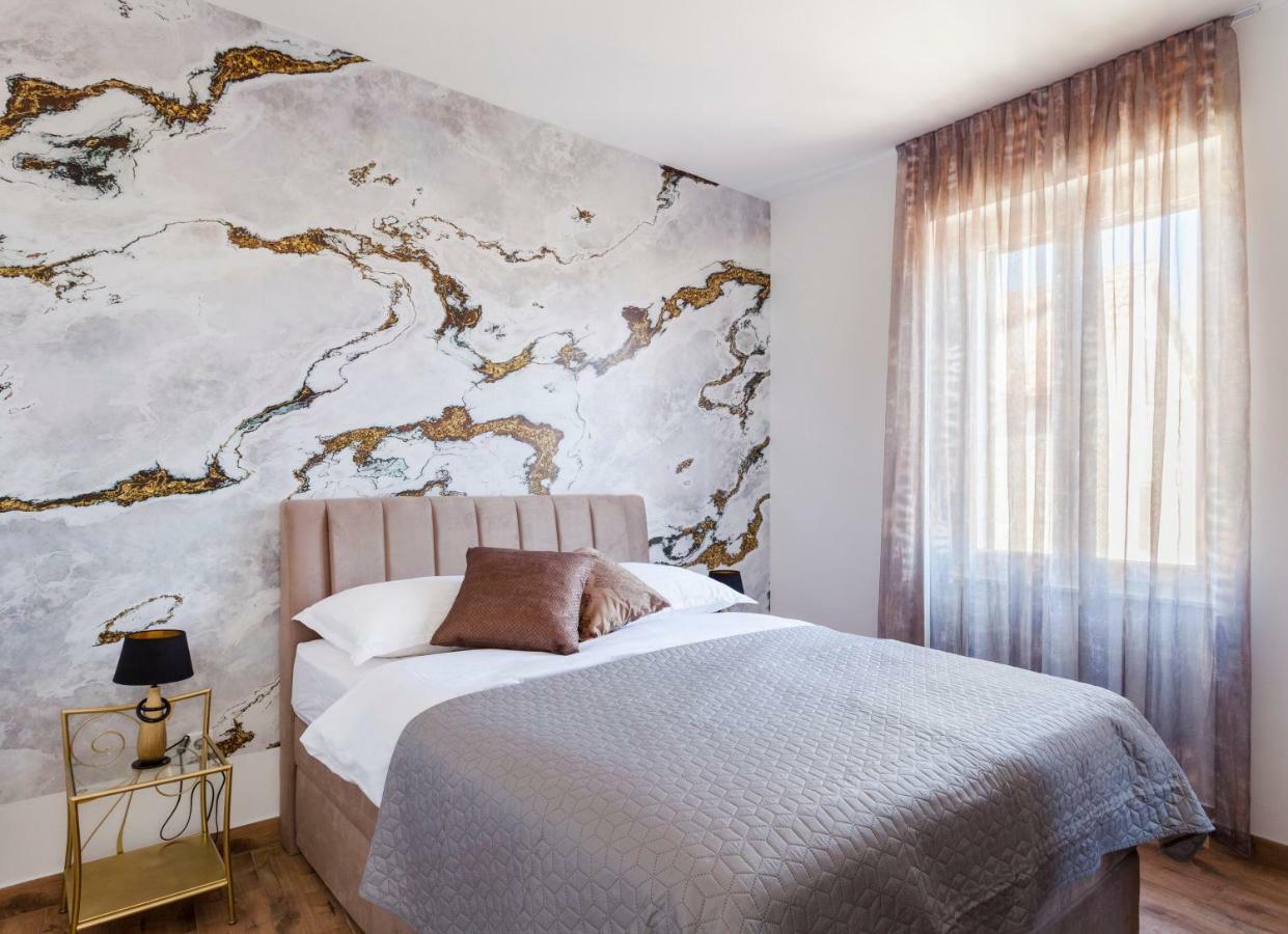 Cozy Apartment Lile In The Heart Of Old Town スプリト エクステリア 写真