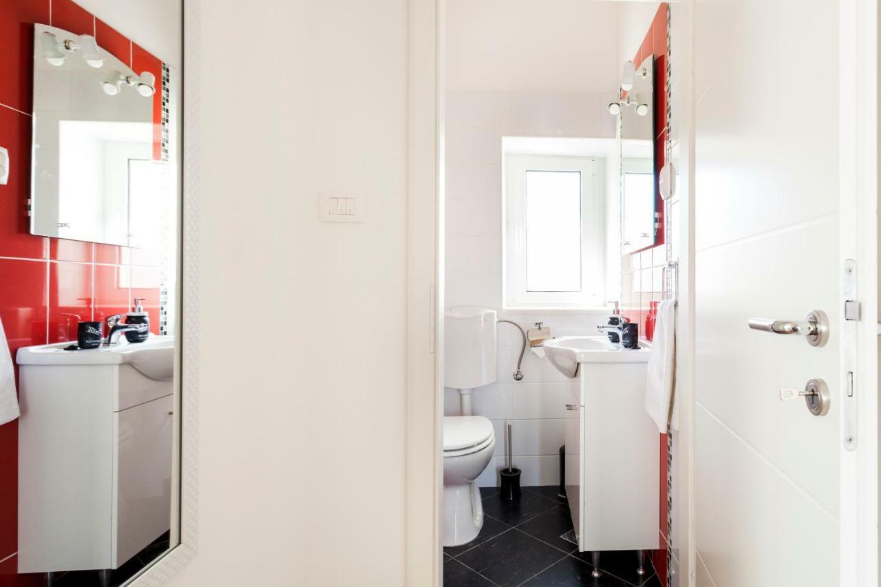 Cozy Apartment Lile In The Heart Of Old Town スプリト エクステリア 写真