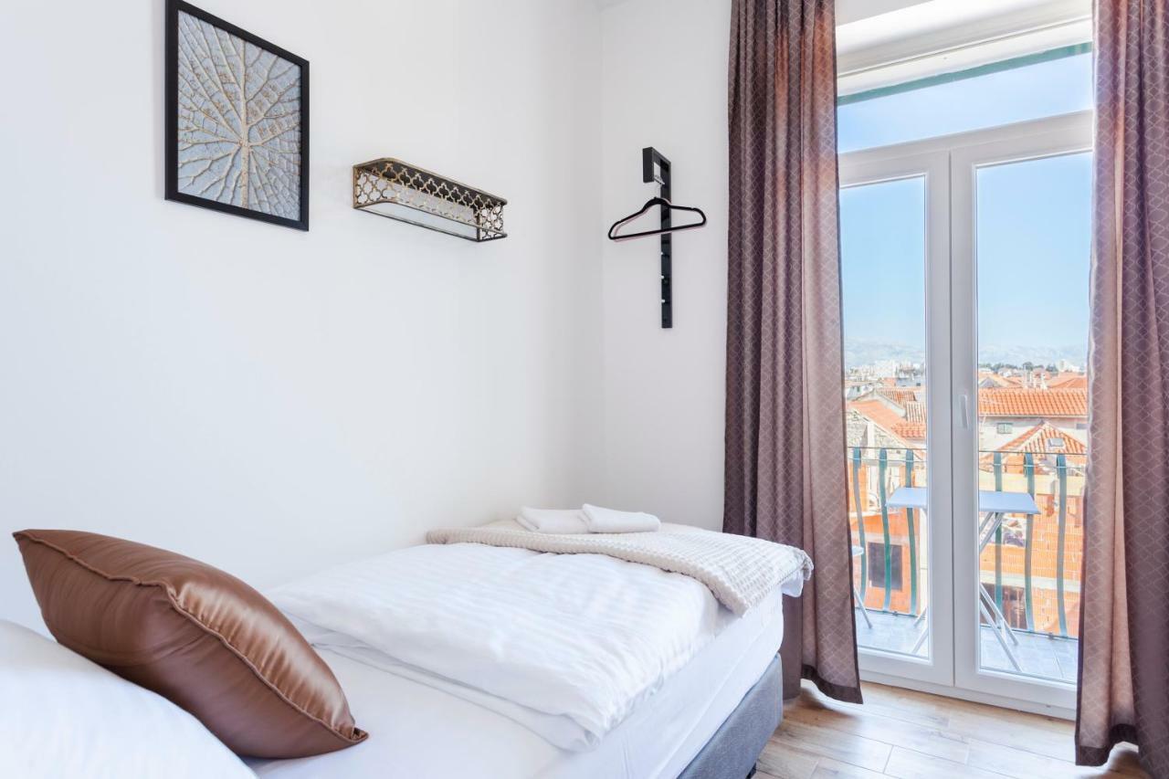 Cozy Apartment Lile In The Heart Of Old Town スプリト エクステリア 写真